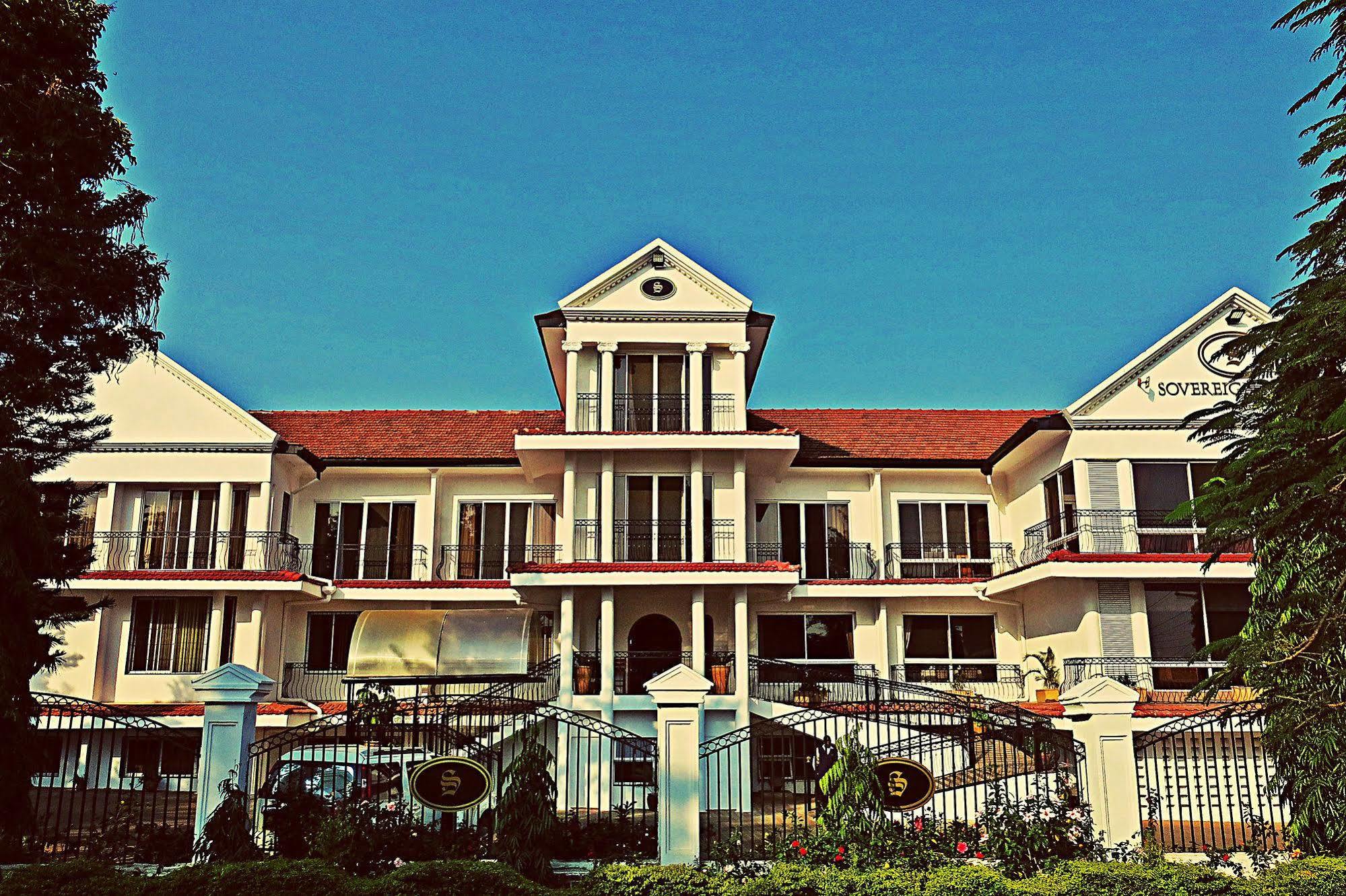 Sovereign Hotel Kisumu Buitenkant foto